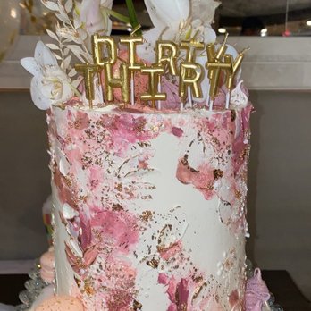 CocoaBerry Cake Co - Bakeries Near Me