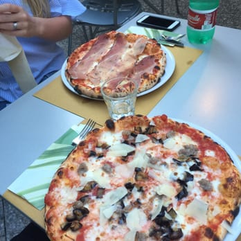 Donna Stella - Really generous sizes, perfect crust - Pizza Near Me - Amalfi, SA