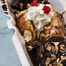 Chocolate Brownie Sundae