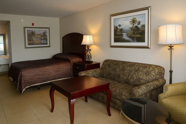 Serena Inn by null