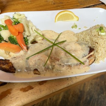 Sam's Boat - Red fish with Lemon Butter sauce - Seafood Near Me - Houston, Texas