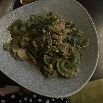 La Vie - VEGAN SPINACH CRESTI DE "GALLO" - Cocktail Bars Near Me - Washington, DC, District of Columbia