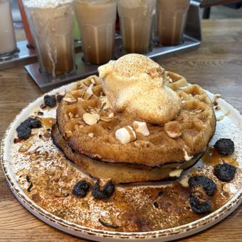 Madres Brunch - Breakfast & Brunch Near Me - Whittier, California Madres Brunch - Breakfast & Brunch Near Me - Whittier, California