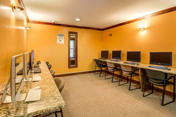 Hideaway Gainesville by null