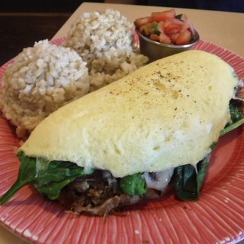 My Cafe - Kalua Pig & Lomi Tomato Omelette - Breakfast & Brunch Near Me - Kapolei, Hawaii