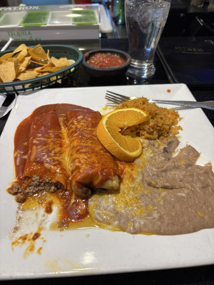 El Paraiso Family Mexican Restaurant