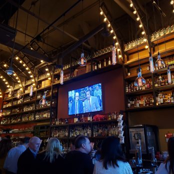 Vaca - Bar area - Tapas/Small Plates Near Me - Costa Mesa, California