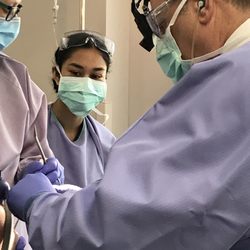Beaverton Oral Surgeons - BHS student shadowing.