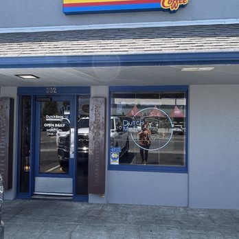 Dutch Bros Coffee - Here! - Coffee & Tea Near Me - Grants Pass, Oregon Dutch Bros Coffee - Here! - Coffee & Tea Near Me - Grants Pass, Oregon