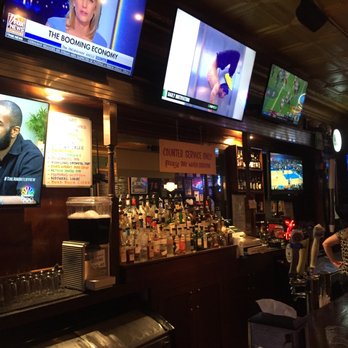 Fishers Grille - indoors - Pubs Near Me - Greensboro, North Carolina Fishers Grille - indoors - Pubs Near Me - Greensboro, North Carolina
