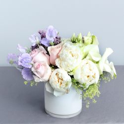 Nielsen's Florist And Garden Shop - Mother's Day arrangements