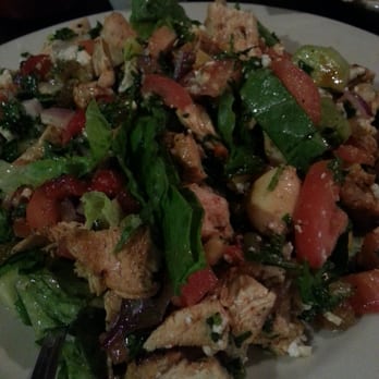 Pita Jungle - Mediterranean Chicken Salad. I love all of their salads (exxxxcepppt the fatoosh) ;) - Vegetarian Near Me - Phoenix, Arizona Pita Jungle - Mediterranean Chicken Salad. I love all of their salads (exxxxcepppt the fatoosh) ;) - Vegetarian Near Me - Phoenix, Arizona