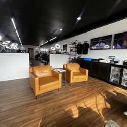 Twelve 7 Barbershop