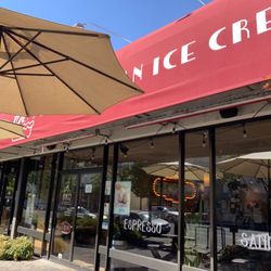 Zoey's Cafe & All Natural Ice Cream