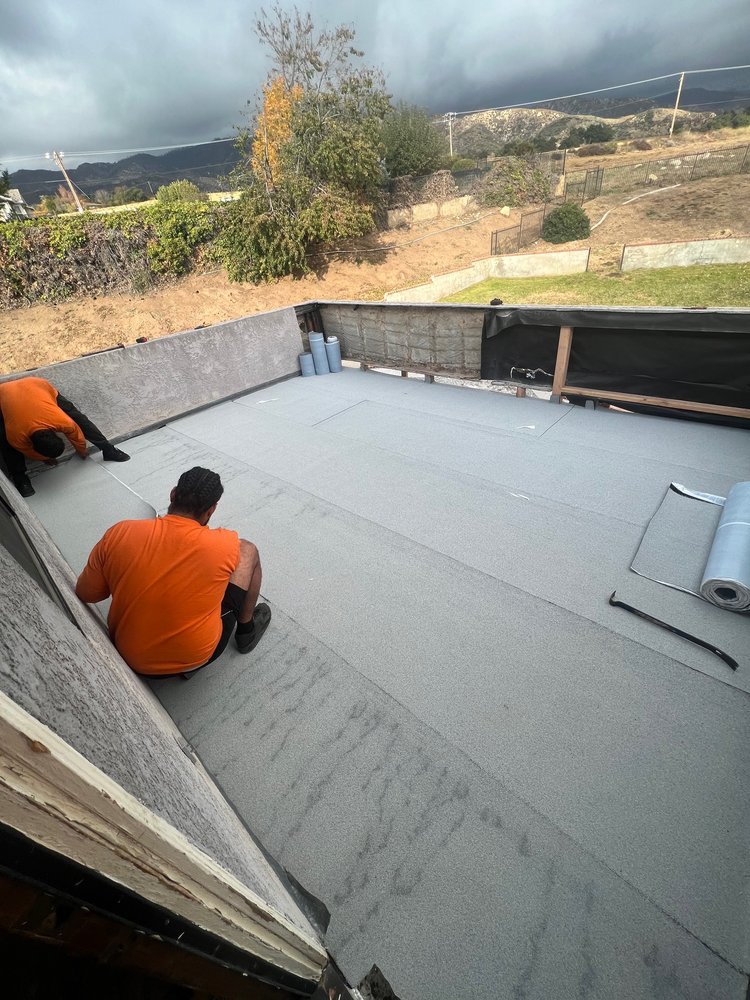 Slide of Presidential Roofing