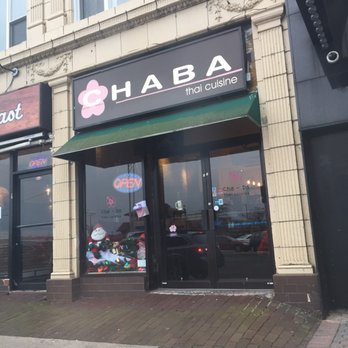 Cha Ba Thai - Outside of restaurant - Thai Near Me - Long Beach, New York