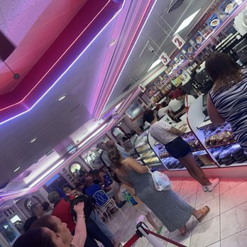 Hellas Bakery & Pita - Inside bakery - Bakeries Near Me - Tarpon Springs, Florida Hellas Bakery & Pita - Inside bakery - Bakeries Near Me - Tarpon Springs, Florida