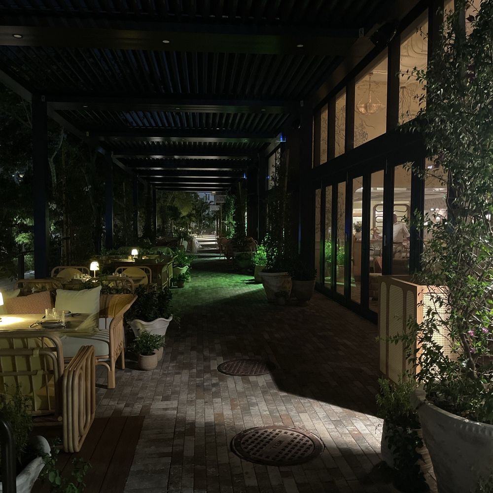 Elia - Outside - Italian Near Me - Miami, Florida Elia - Outside - Italian Near Me - Miami, Florida