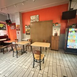Marsu Pizzeria + Taqueria - Inside