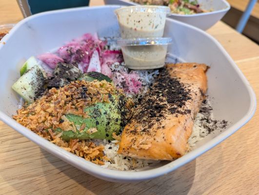 sweetgreen by null