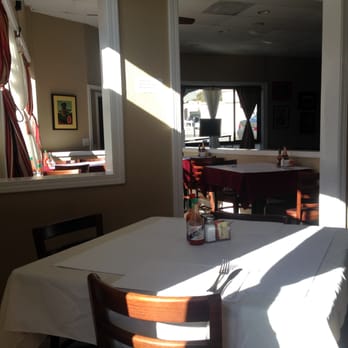 Southern Cafe - Interior - Soul Food Near Me - Oakland, California Southern Cafe - Interior - Soul Food Near Me - Oakland, California
