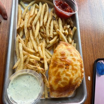 La Masa Empanada Bar - Empanadas Near Me - Milwaukee, Wisconsin