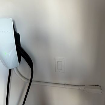 McCartney Painting - Attention to detail around my car charger - Painters Near Me - San Francisco, California
