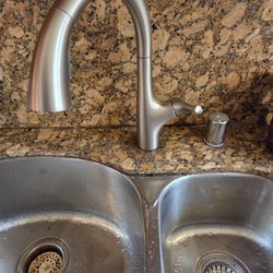 Whistle Plumbing - Kitchen faucet replacement