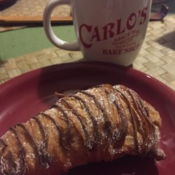 Carlo's Bakery - Cornetto hazelnut