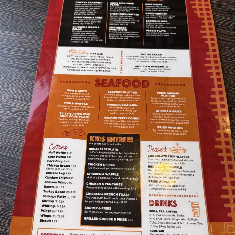 Kiki's Chicken and Waffles - American Near Me - Columbia, South Carolina