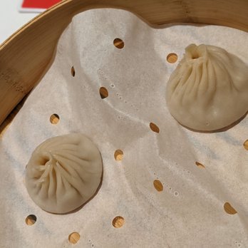 Gou Bu Li - Siu lung bao - soup dumplings - Chinese Near Me - Richmond Hill, Ontario Gou Bu Li - Siu lung bao - soup dumplings - Chinese Near Me - Richmond Hill, Ontario