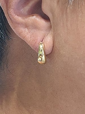 Three Crowns Jewelry by null