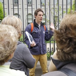 Big Onion Walking Tours - Touring the Upper East Side: Clash of Titans with Big Onion