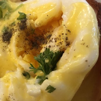 Lily's Cafe - Not a single bit of run to the yolk of the poached egg. - Cafes Near Me - Dublin, D