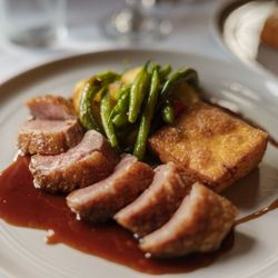 La Sen Bistro - Magret de Canard Rôti