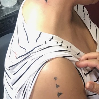 Concrete Jungle Tattoo - My third tattoo on my neck love the continuation from my second. - Tattoo Near Me - San Diego, California Concrete Jungle Tattoo - My third tattoo on my neck love the continuation from my second. - Tattoo Near Me - San Diego, California