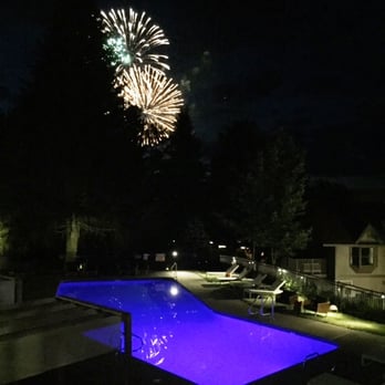 Field Guide Lodge - Our balcony view of the fireworks 7.4.16 - Hotels Near Me - Stowe, Vermont Field Guide Lodge - Our balcony view of the fireworks 7.4.16 - Hotels Near Me - Stowe, Vermont