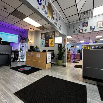 Takoma Wellness Center DC Weed Dispensary & Delivery - Cannabis Clinics Near Me - Washington, DC, District of Columbia