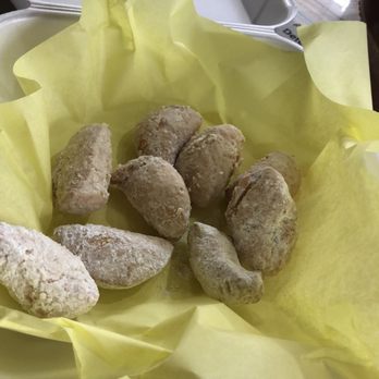 Sunny Daze Cafe - Got a free 1/2 order of Sunny Puffs when I checked in on Yelp! Wooo! - American Near Me - Tucson, Arizona Sunny Daze Cafe - Got a free 1/2 order of Sunny Puffs when I checked in on Yelp! Wooo! - American Near Me - Tucson, Arizona