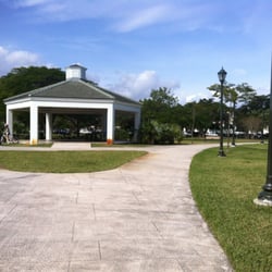 Riviera Park - The canopy available for any event