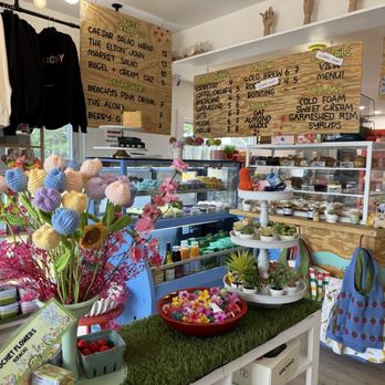 Beachy’s - Coffee shop with fun merch - Burgers Near Me - Caseville, Michigan