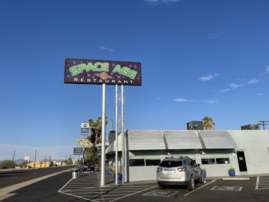 Space Age Restaurant by null