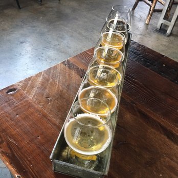 Fieldwork Brewing Co. - Breweries Near Me - Berkeley, California