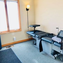 SpineCare Decompression and Chiropractic Center - Spinal Decompression Therapy room