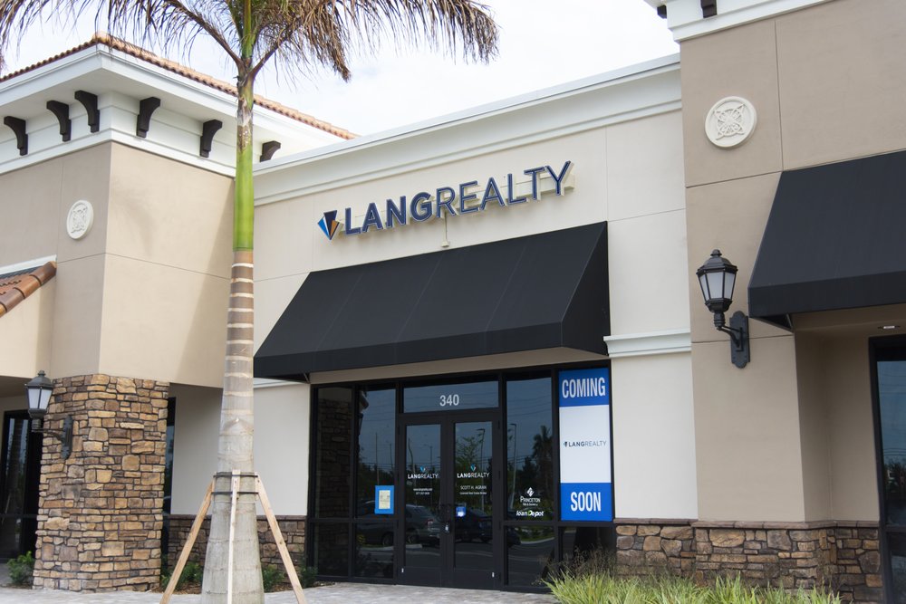 LANG REALTY Updated June 2024 Request Information 14 Photos