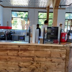 Vadnay Chocolate - Counter