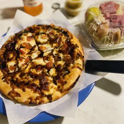 Guiseppe's Pizza - Margherita Pizza with Antipasto Salad