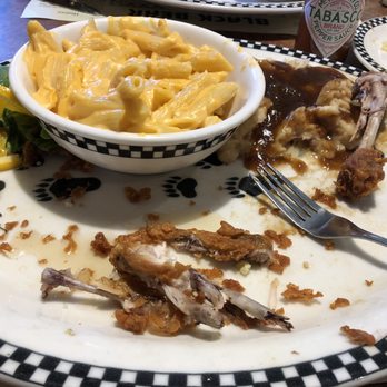 Black Bear Diner - Didn't touch the Mac and cheese or the mashed potatoes disgusting don't get these sides. - Diners Near Me - Rancho Cucamonga, California