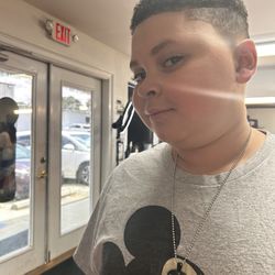 Classic Man's Barbershop
