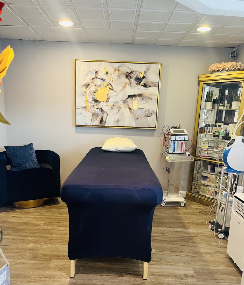 SAPPHIRE SPA BOUTIQUE Request an Appointment 19 Photos 219